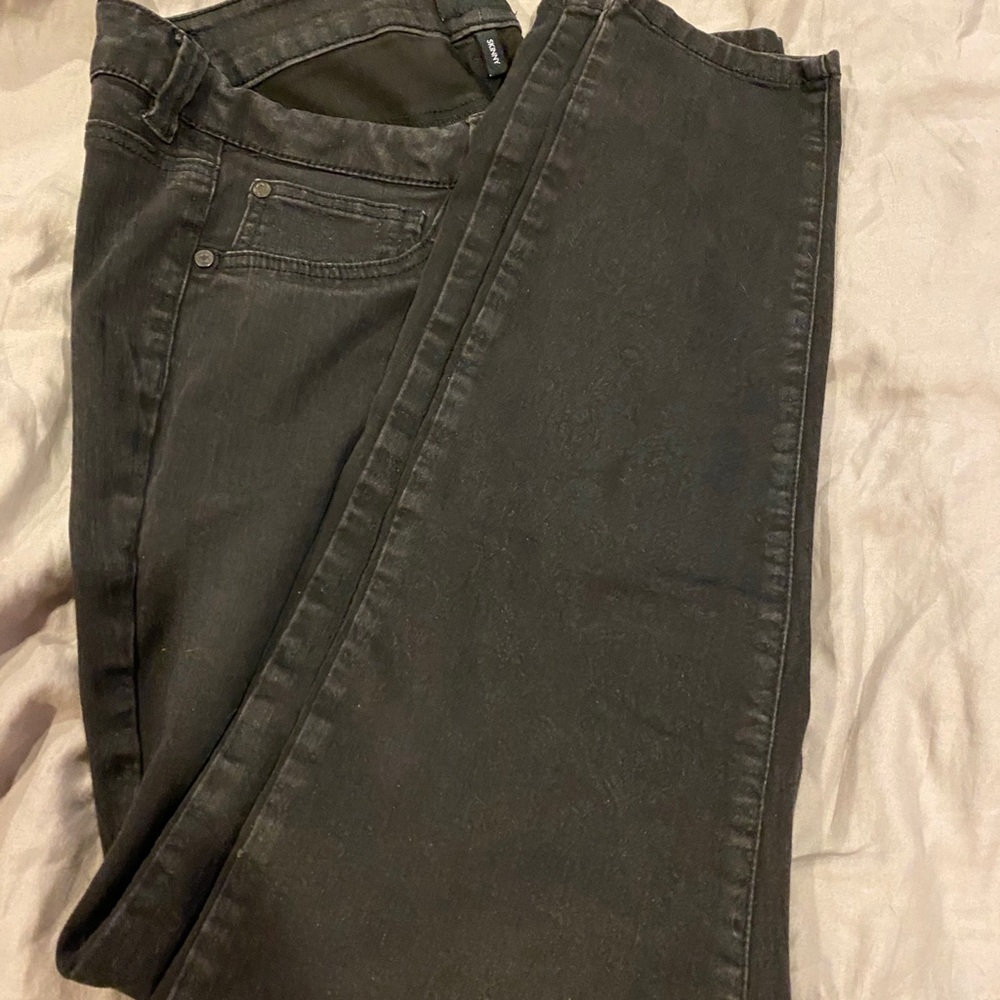 Celebrity Pink Black jeans w/slight fade/shimmer